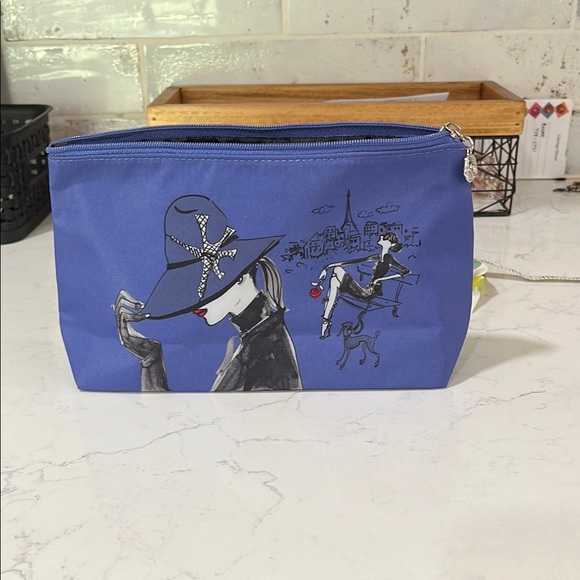 Super Cute Clinique Floral and Blue Lancome Cosmetic Bags New Never Used - Picture 2 of 12